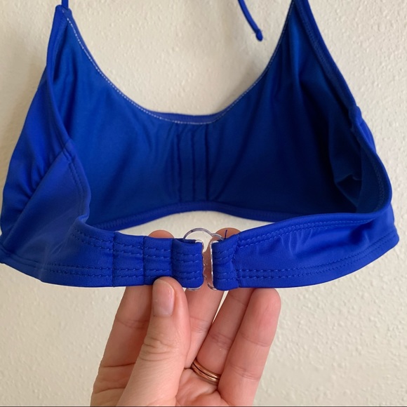No Boundaries Blue Bikini Halter Swim Top Size Large - Picture 2 of 3